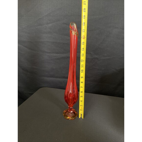 Vintage LE Smith Red Amberina 6 Petal Swung Glass Vase 19.5” Tall MCM - Picture 10 of 10